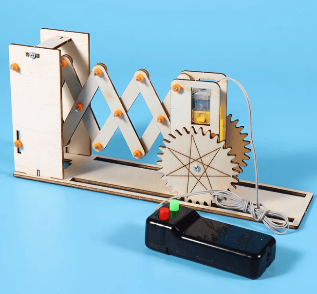 【創閱匯】不倒熊貓小實驗;搖頭風扇模型制作;電動伸縮門模型制作:伸縮門